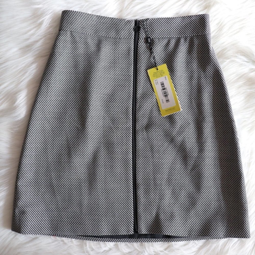 NEW Karen Millen High Rise Wool Mini Skirt Size 4 - Picture 2 of 7